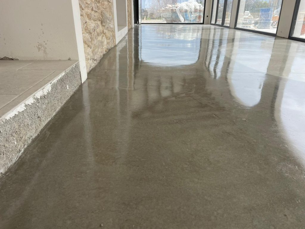 Pavimentos de hormigón pulido valencia 2023