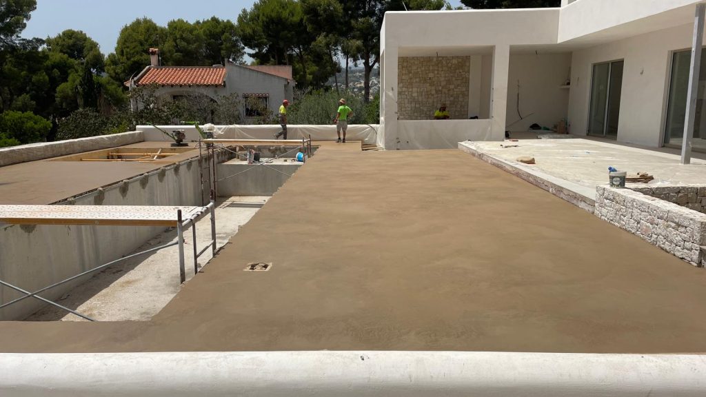 Hormigón fratasado fino decorativo en viviendas